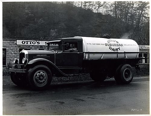 Otto's Suburban Truck, 1275 Gal.