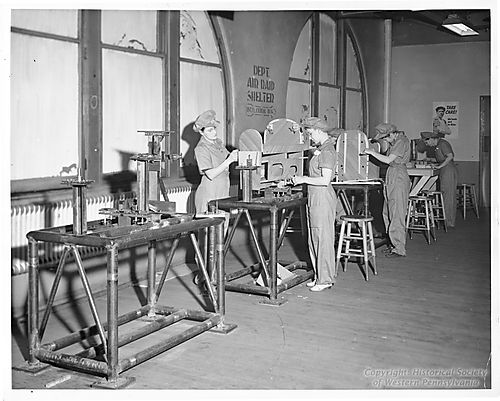Building Gliders at the Heinz Plant