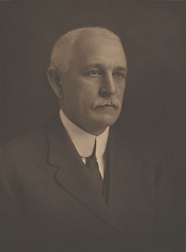 President Henry Drennan Lindsay