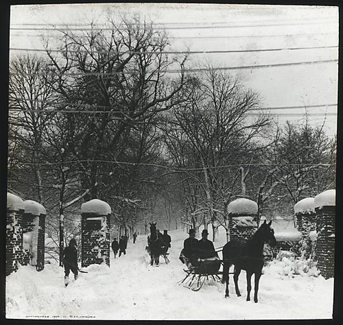 "Pennsylvania College for Women, Pittsburgh, Pa. Entrance to Woodland Road, Winter."
