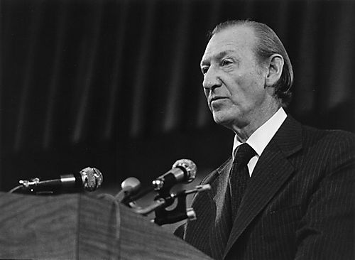 Secretary General of the United Nations Kurt Waldh
